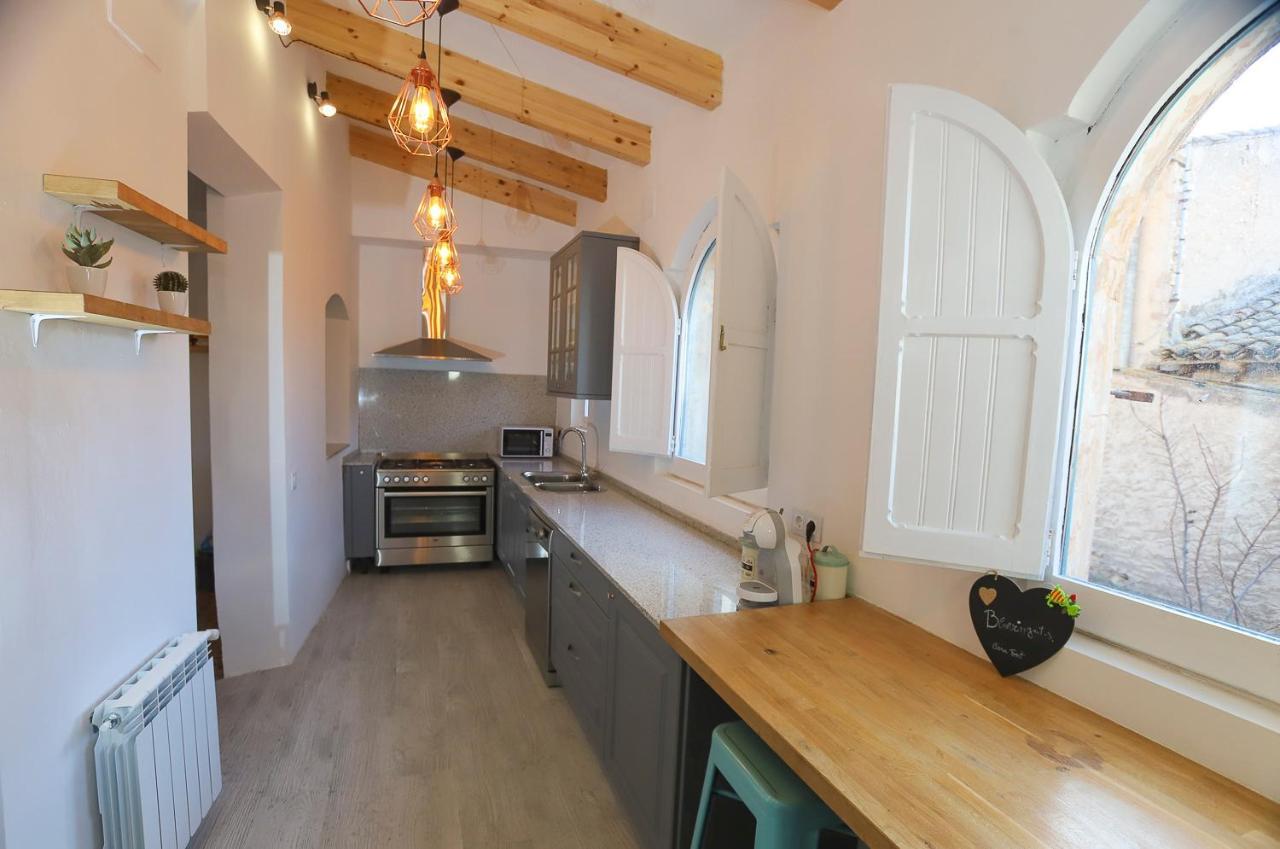 Affittacamere Casa Font Benissanet Esterno foto