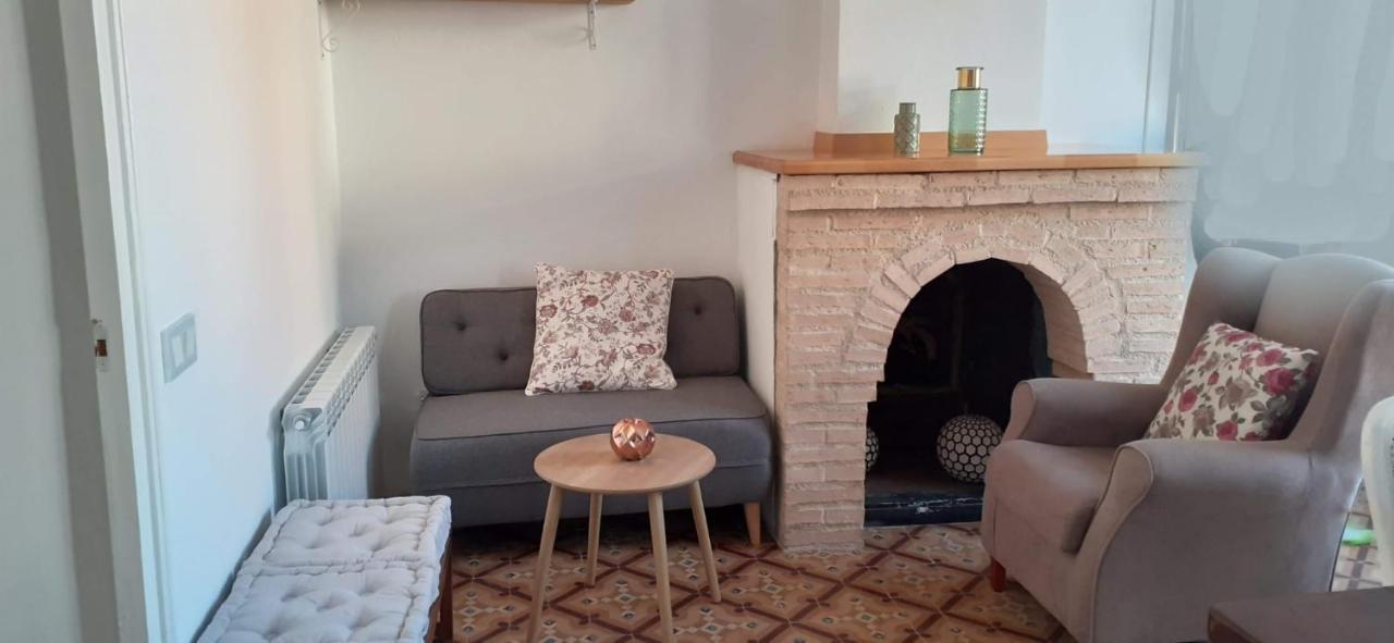 Affittacamere Casa Font Benissanet Esterno foto
